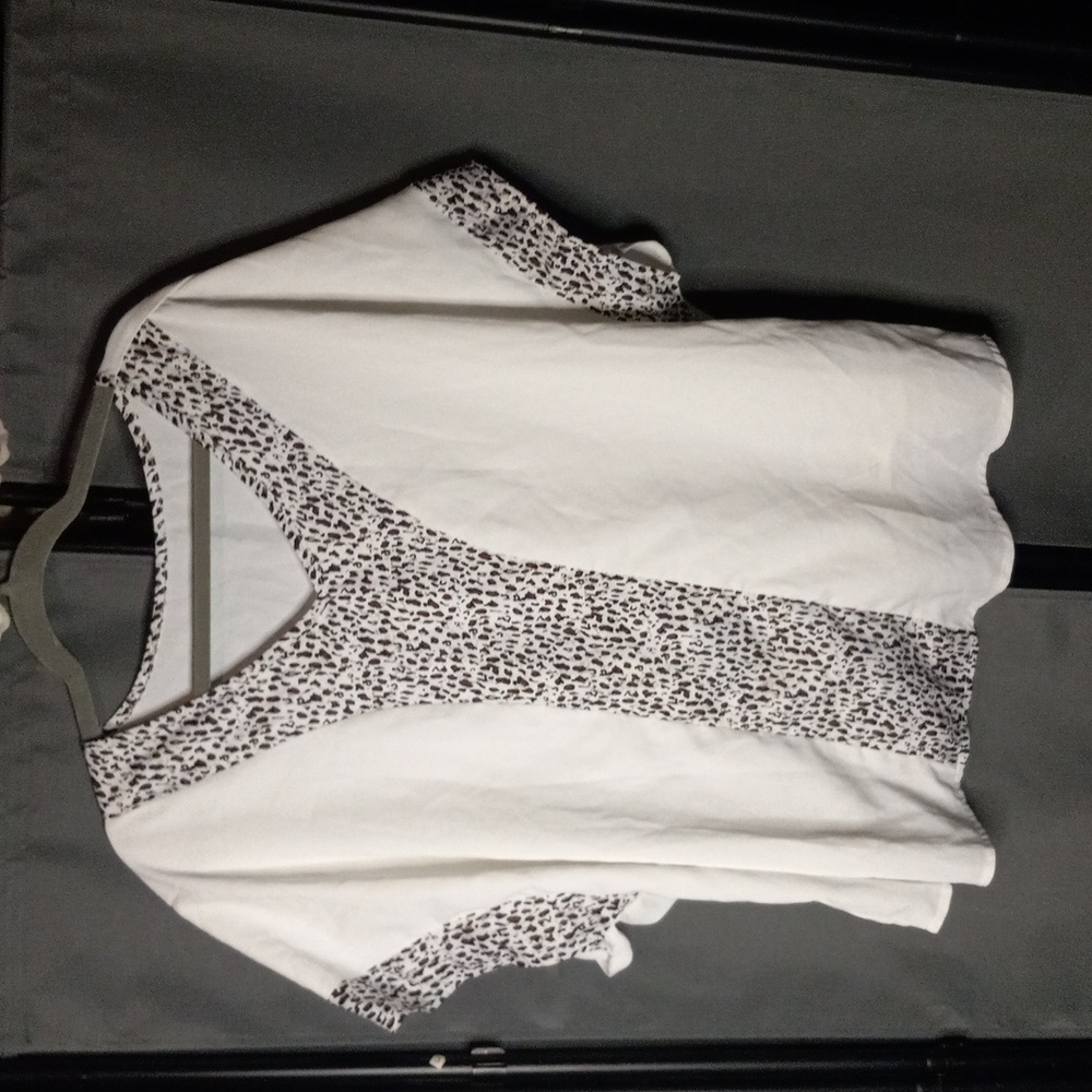 SHEIN Curve, Cute Top w Animal Print Details- 2X